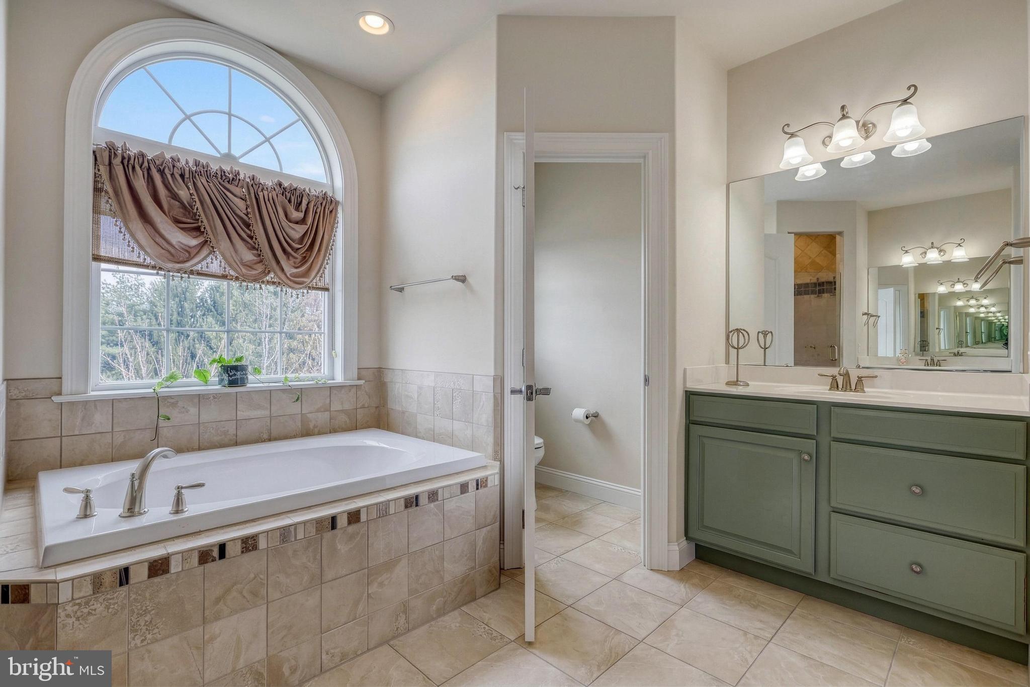 395 Ecker Drive Lititz, PA 17543 - Photo 47 of 93