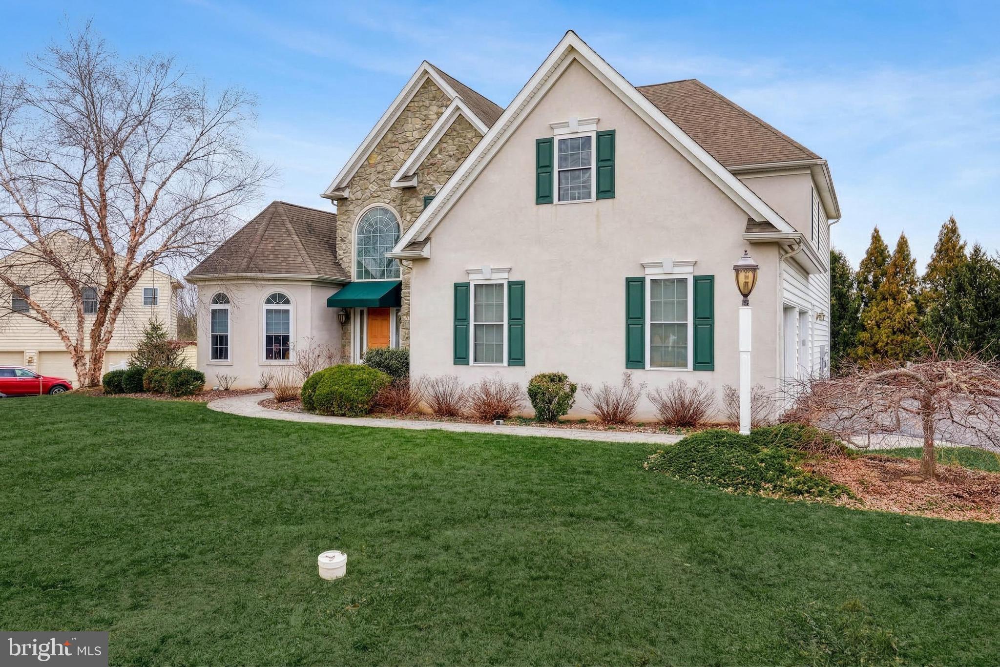 395 Ecker Drive Lititz, PA 17543 - Photo 7 of 93