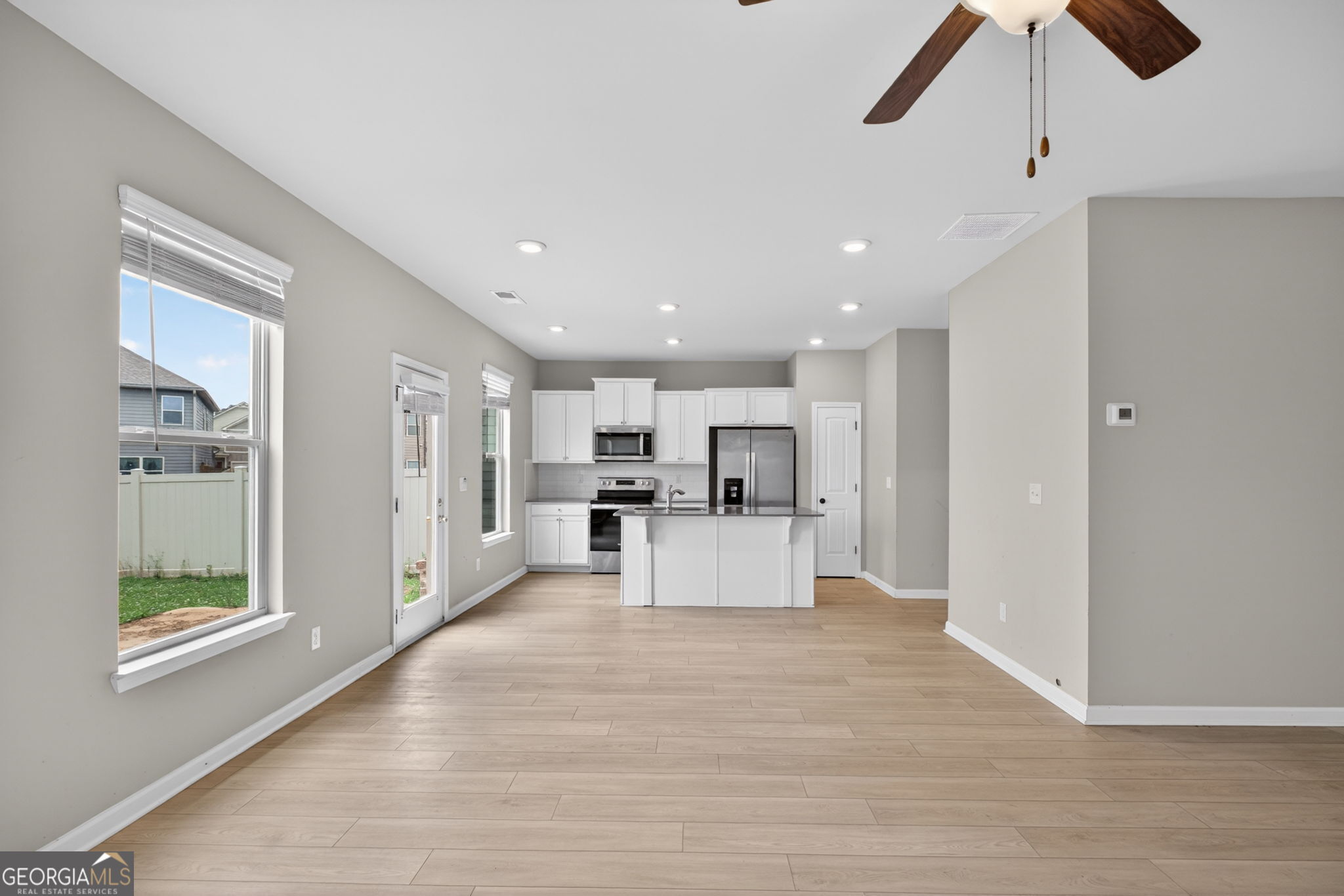 11967 Brightside Parkway Hampton, GA 30228 - Photo 7 of 25