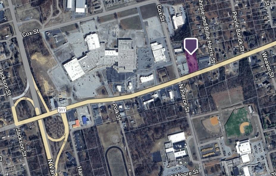 313 East Meadow Road Eden, NC 27288 - Photo 2 of 3