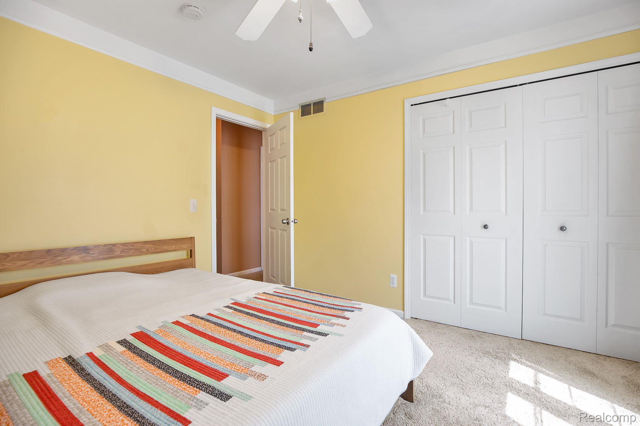 1556 Dunston Road Canton, MI 48188 - Photo 23 of 32 Gallery Image 23