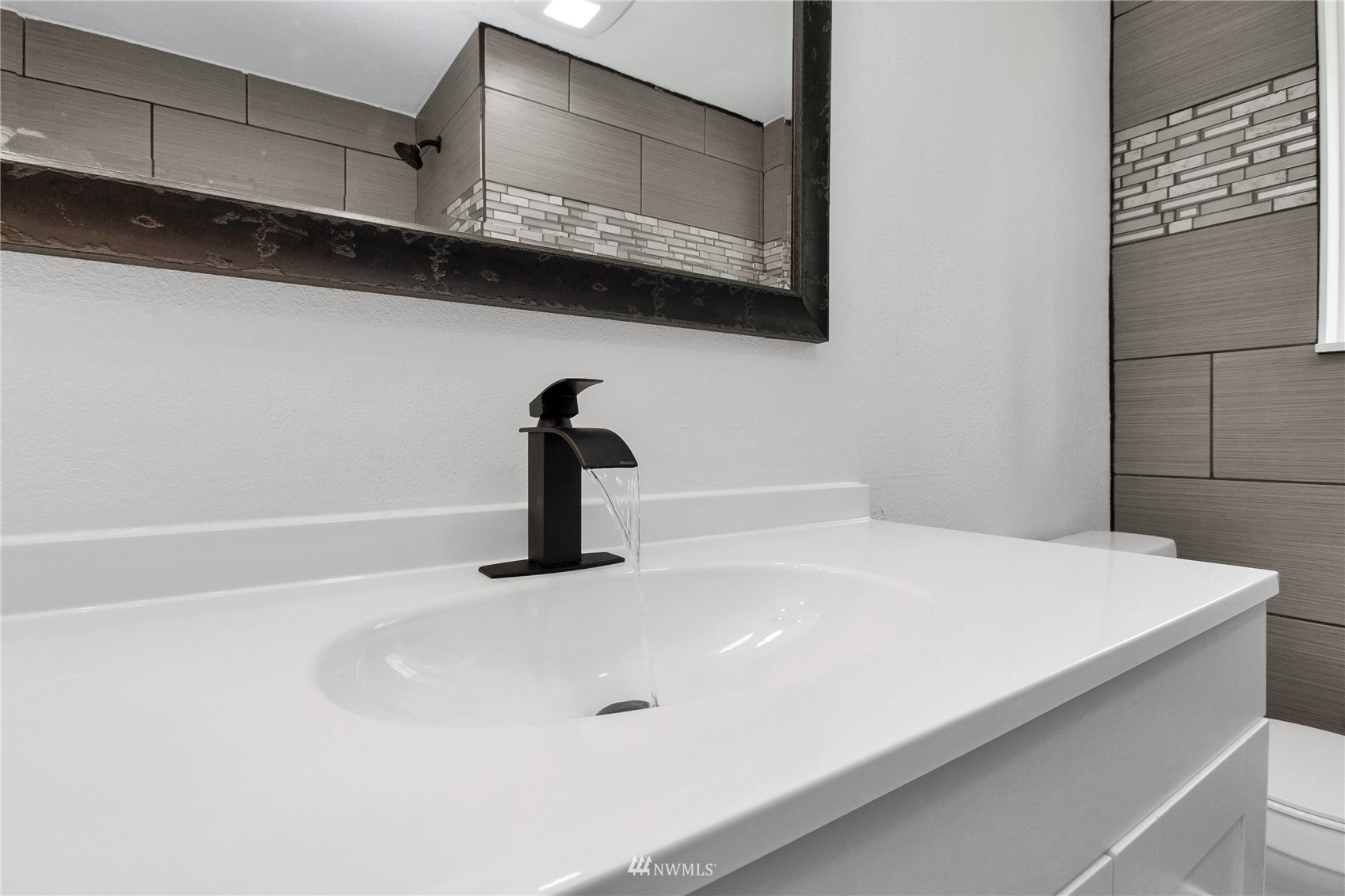 19128 Pecan Street Southwest Rochester, WA 98579 - Photo 17 of 31 a close view of sink