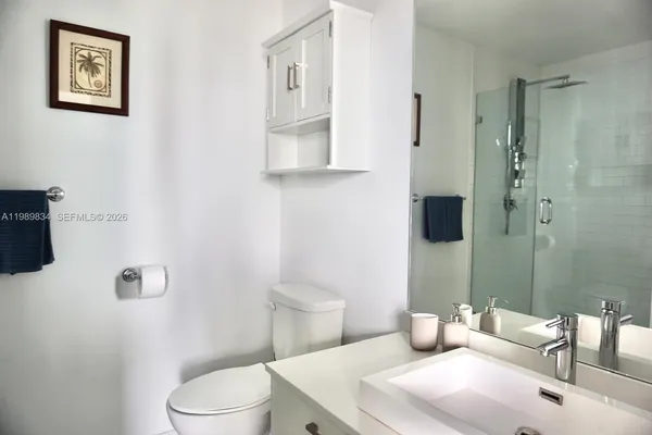 $2,600 | 151 Southeast 1st Street, Unit 3304, Miami, FL 33131