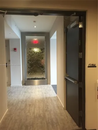 $2,600 | 151 Southeast 1st Street, Unit 3304, Miami, FL 33131