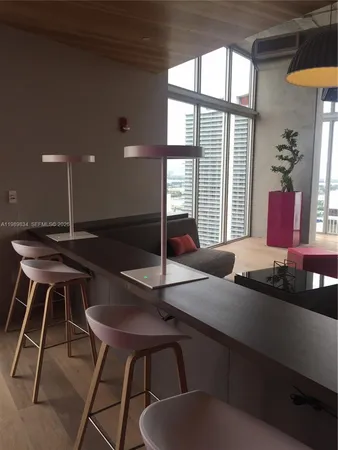 $2,600 | 151 Southeast 1st Street, Unit 3304, Miami, FL 33131