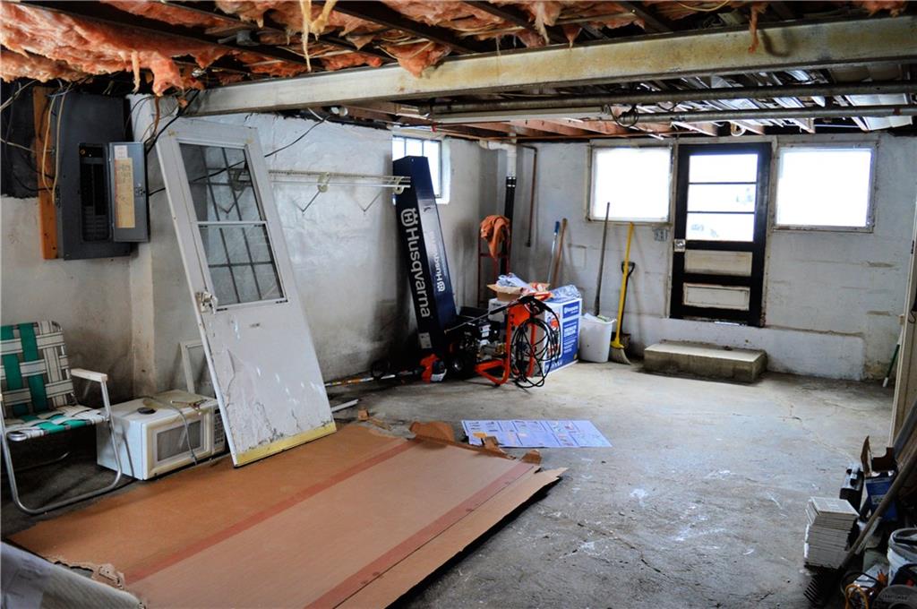 349 South Eberhart Road Butler, PA 16001 - Photo 20 of 20