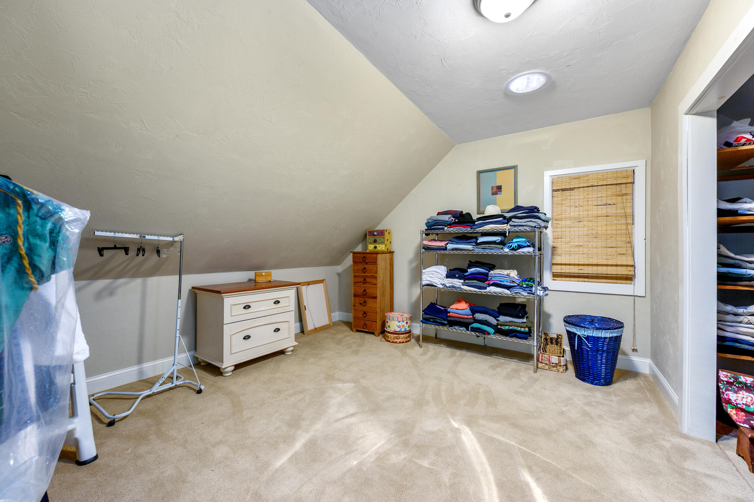 27 Two Ponds Road Falmouth, MA 02540 - Photo 32 of 43 2nd flr closet