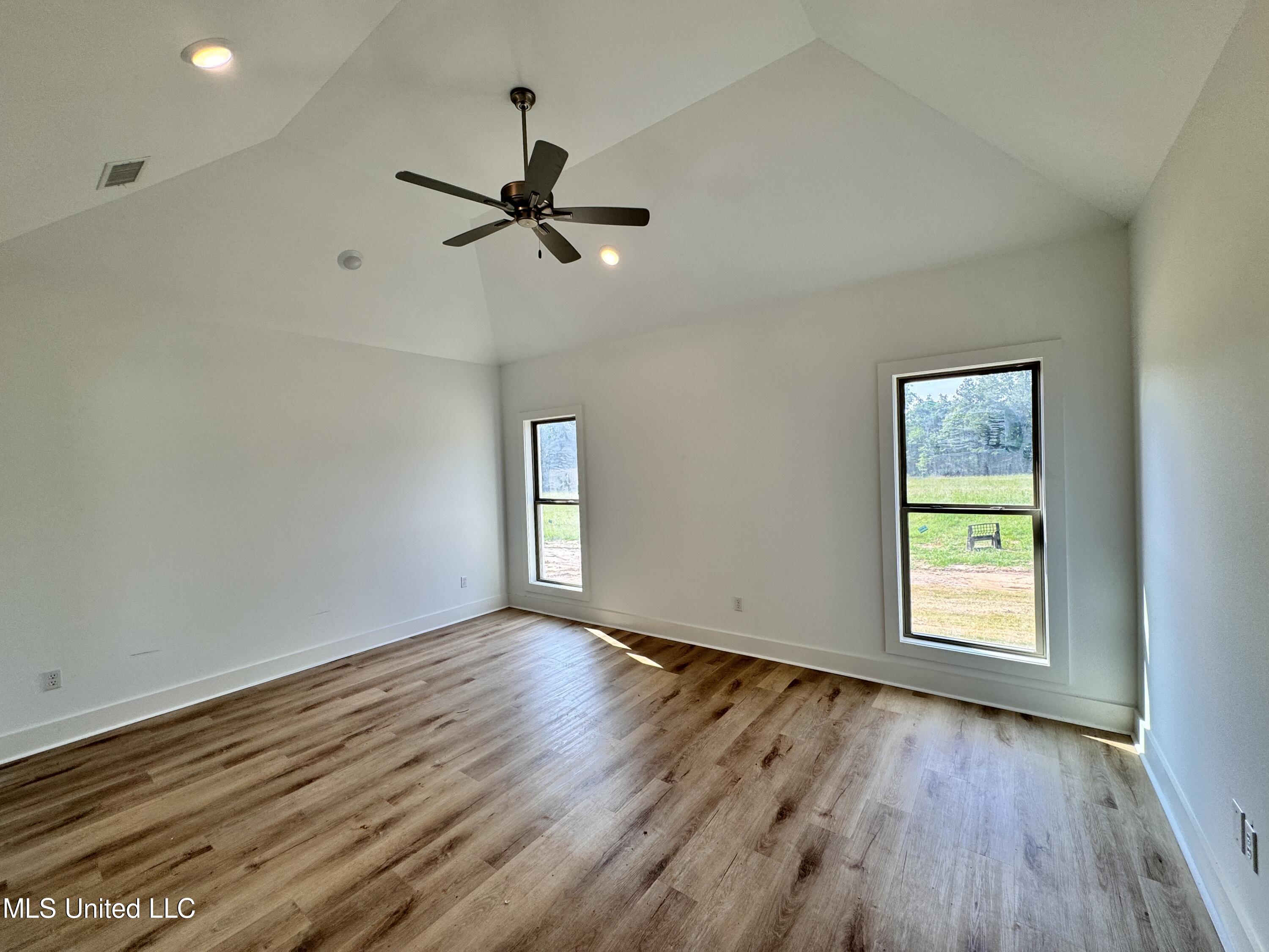 984 Mullican Road Florence, MS 39073 - Photo 13 of 26 IMG_0362