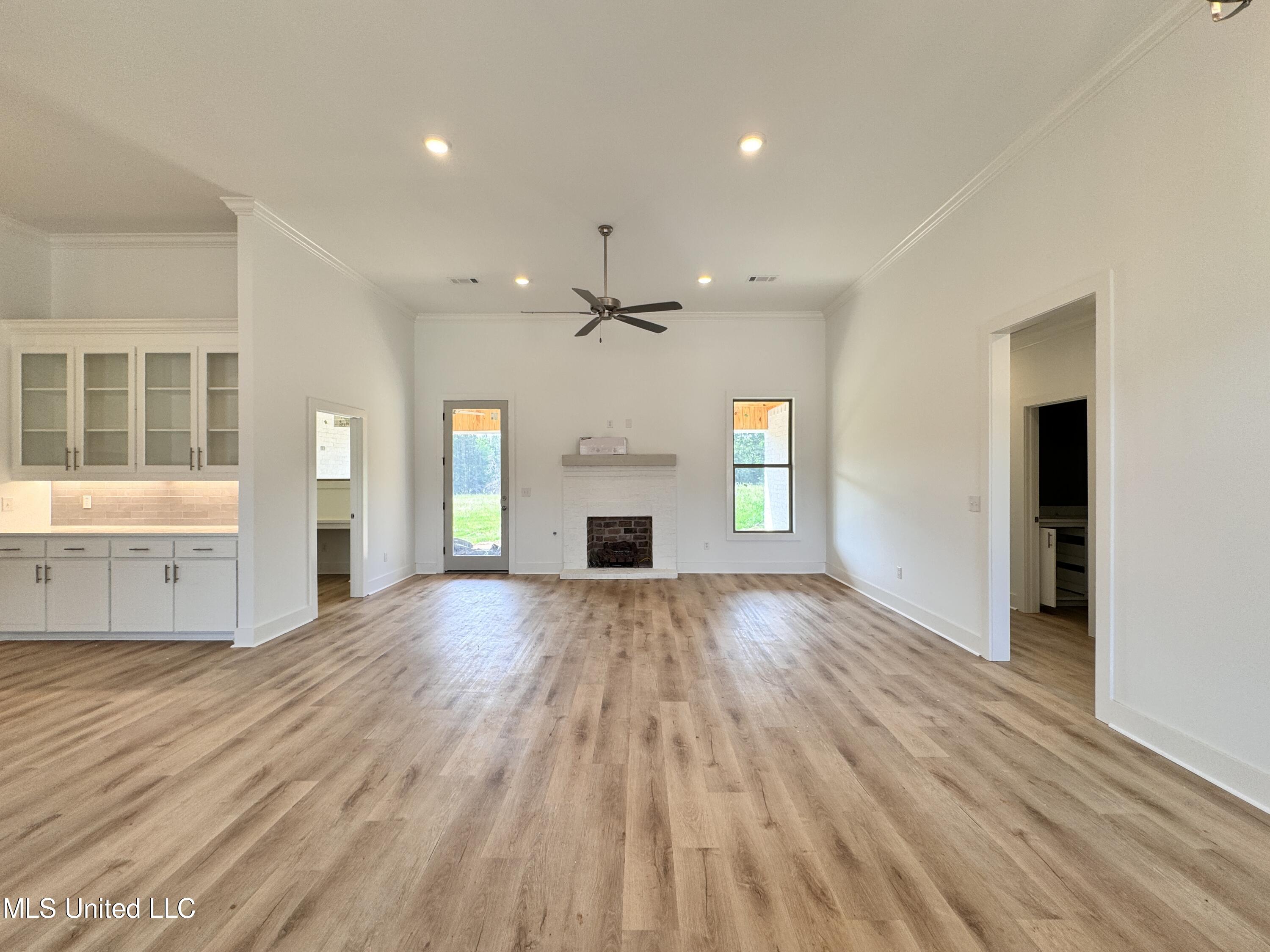 984 Mullican Road Florence, MS 39073 - Photo 5 of 26 IMG_0354