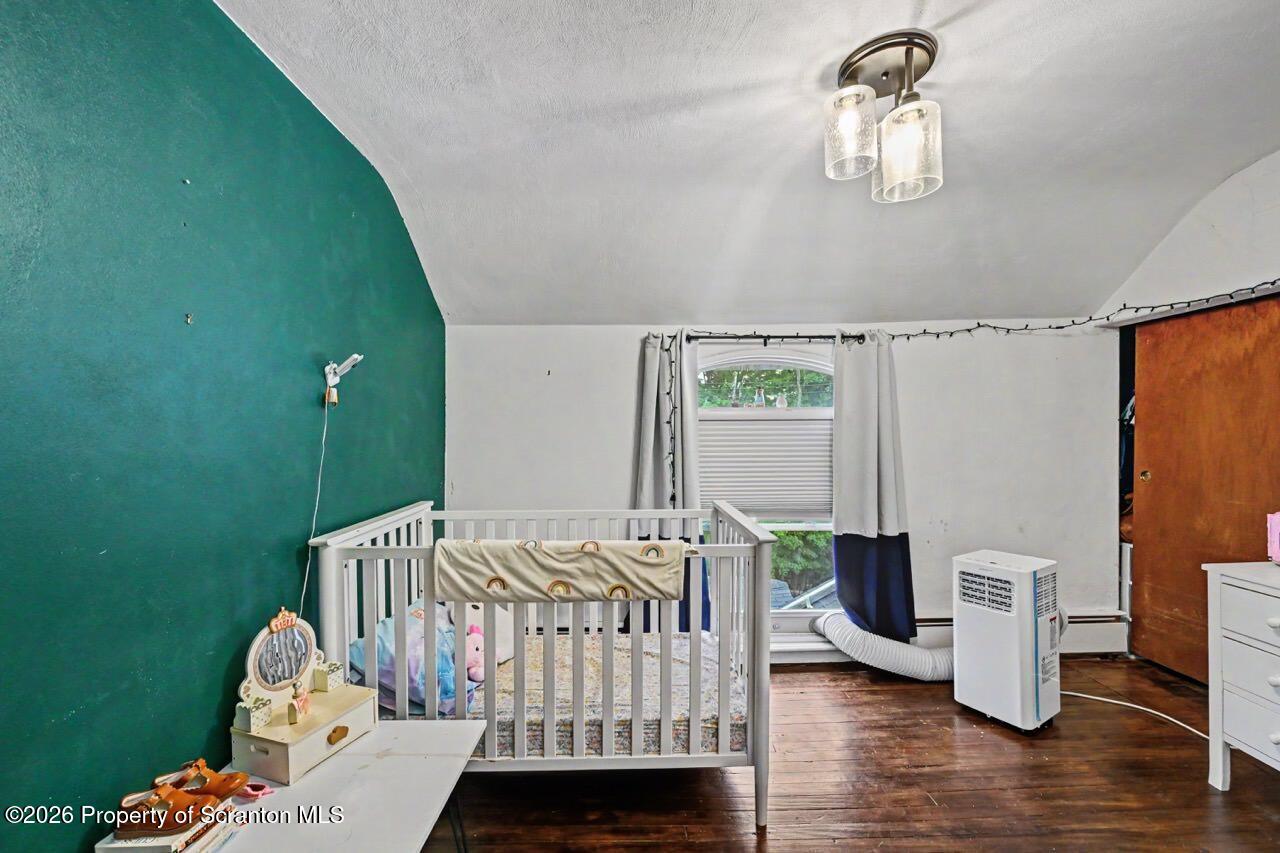 311 Knapp Road Clarks Summit, PA 18411 - Photo 34 of 58 Bedroom 2