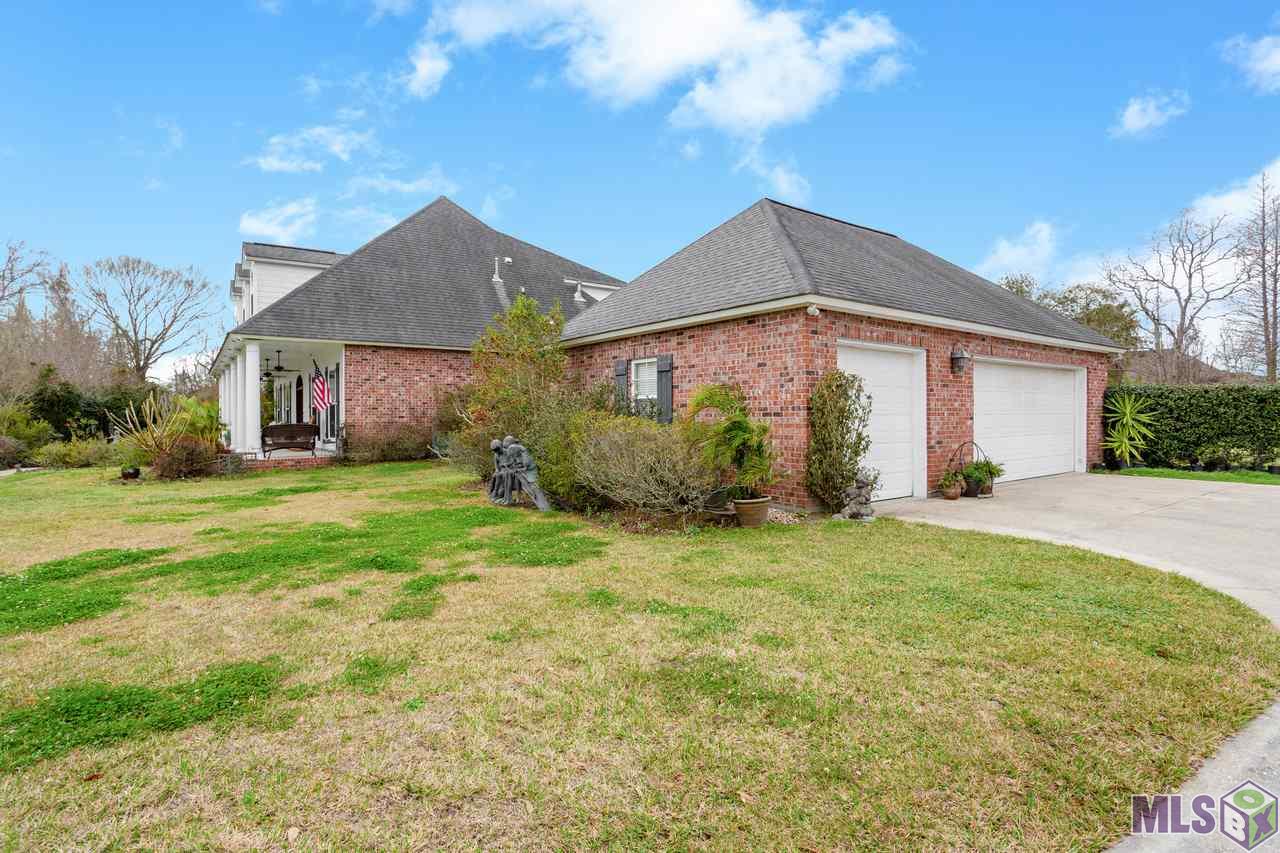17023 West Swamp Road Prairieville, LA 70769 - Photo 4 of 37 Gallery Image 4