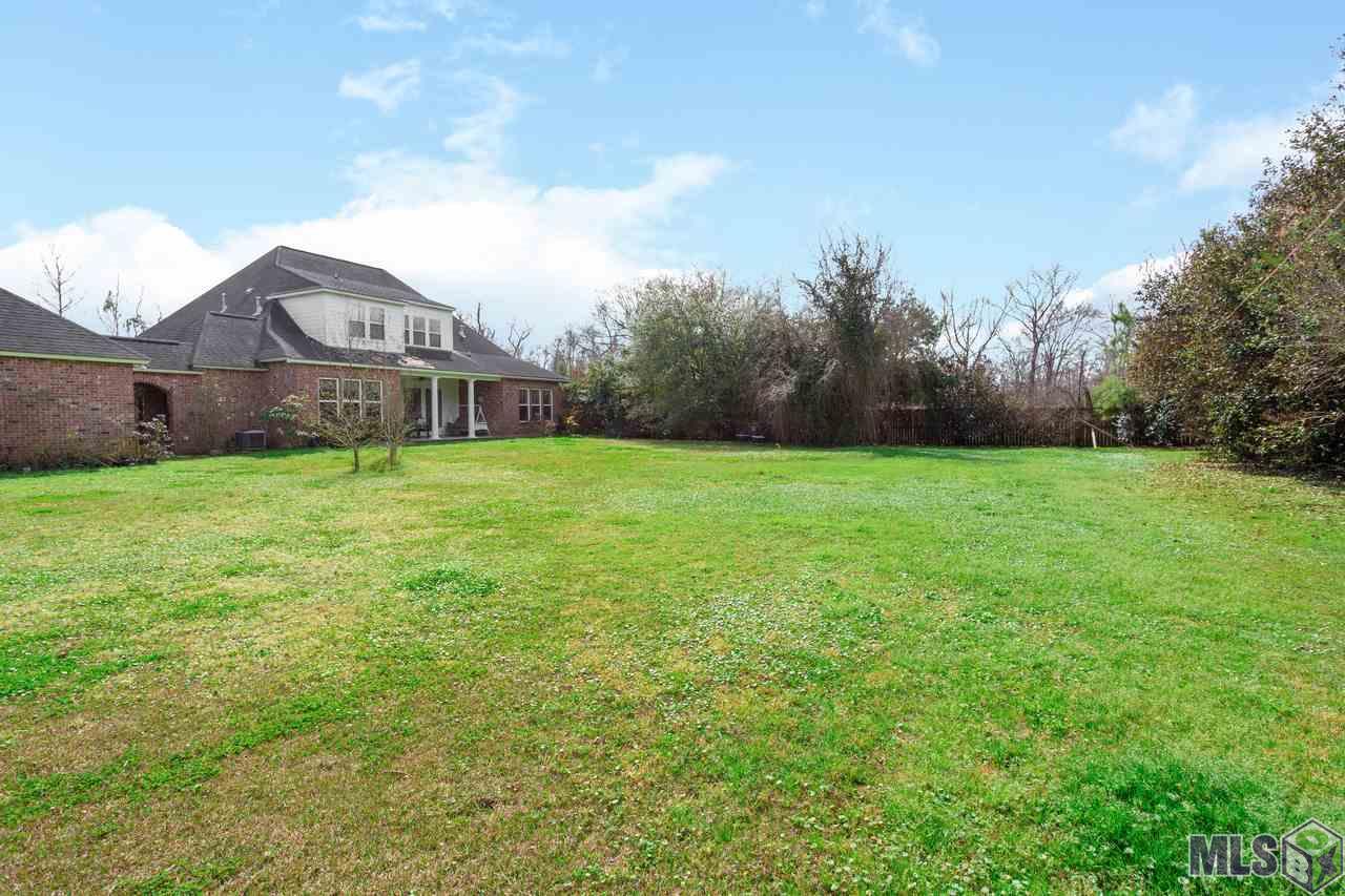 17023 West Swamp Road Prairieville, LA 70769 - Photo 8 of 37 Gallery Image 8