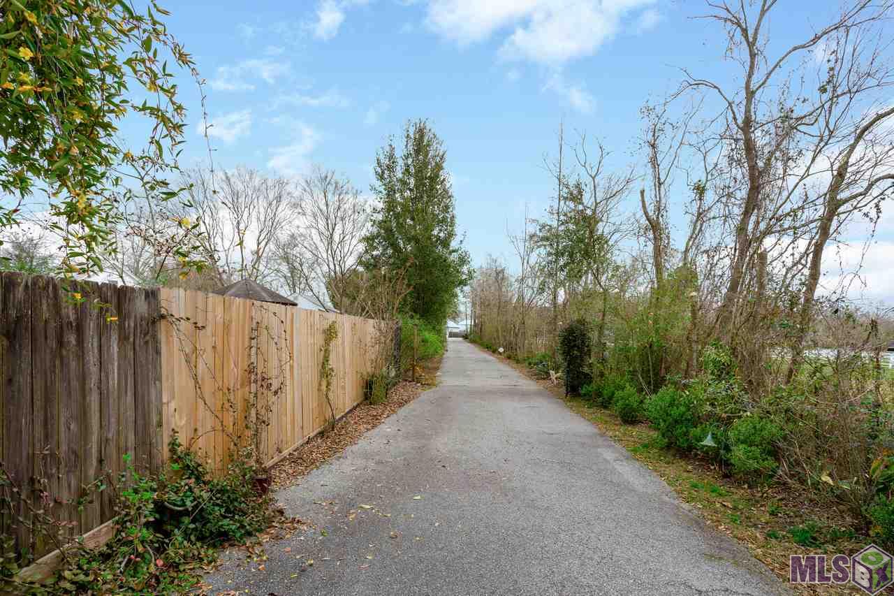 17023 West Swamp Road Prairieville, LA 70769 - Photo 9 of 37 Gallery Image 9