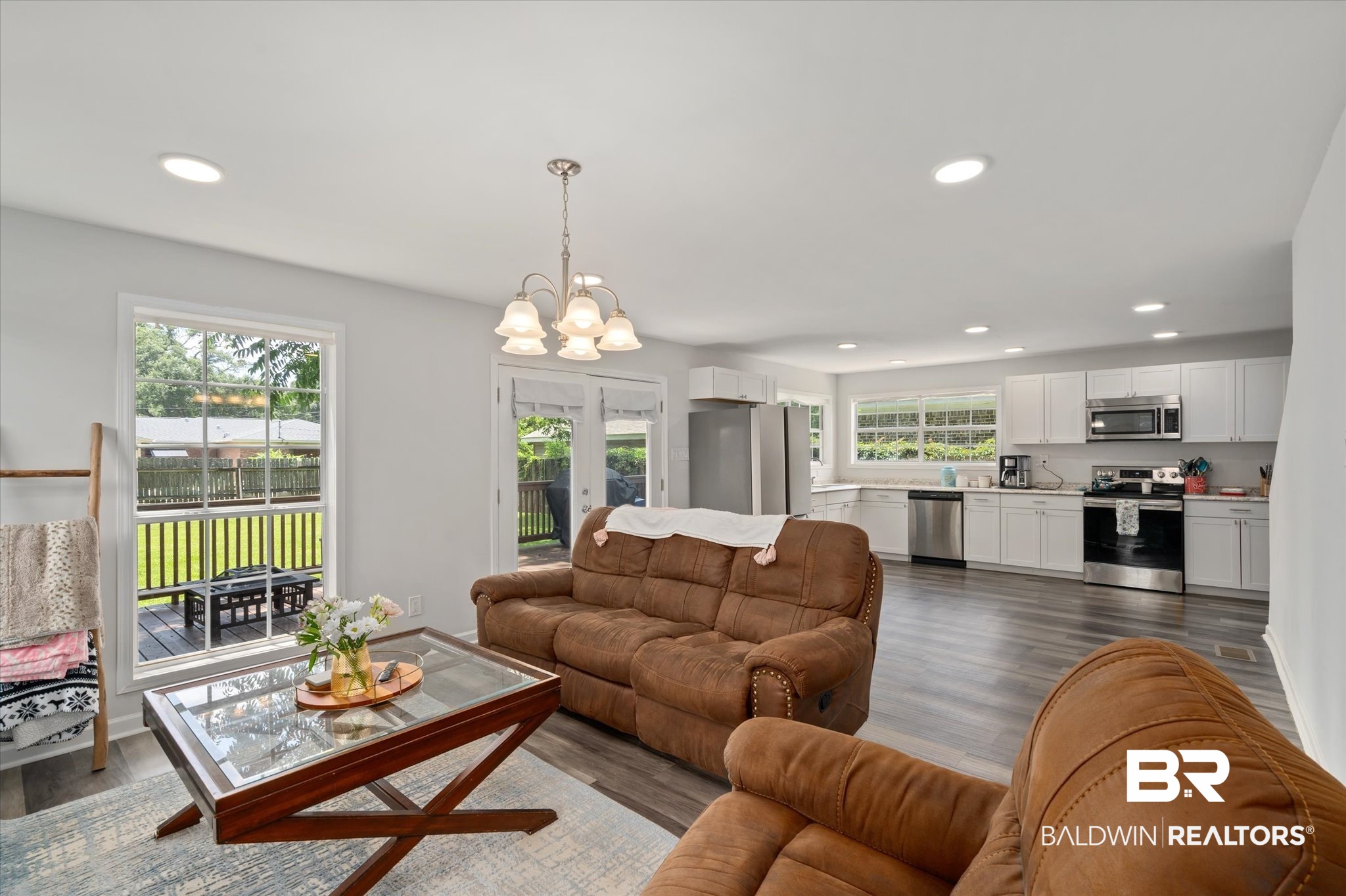 852 Galoway Avenue Mobile, AL 36609 - Photo 7 of 31