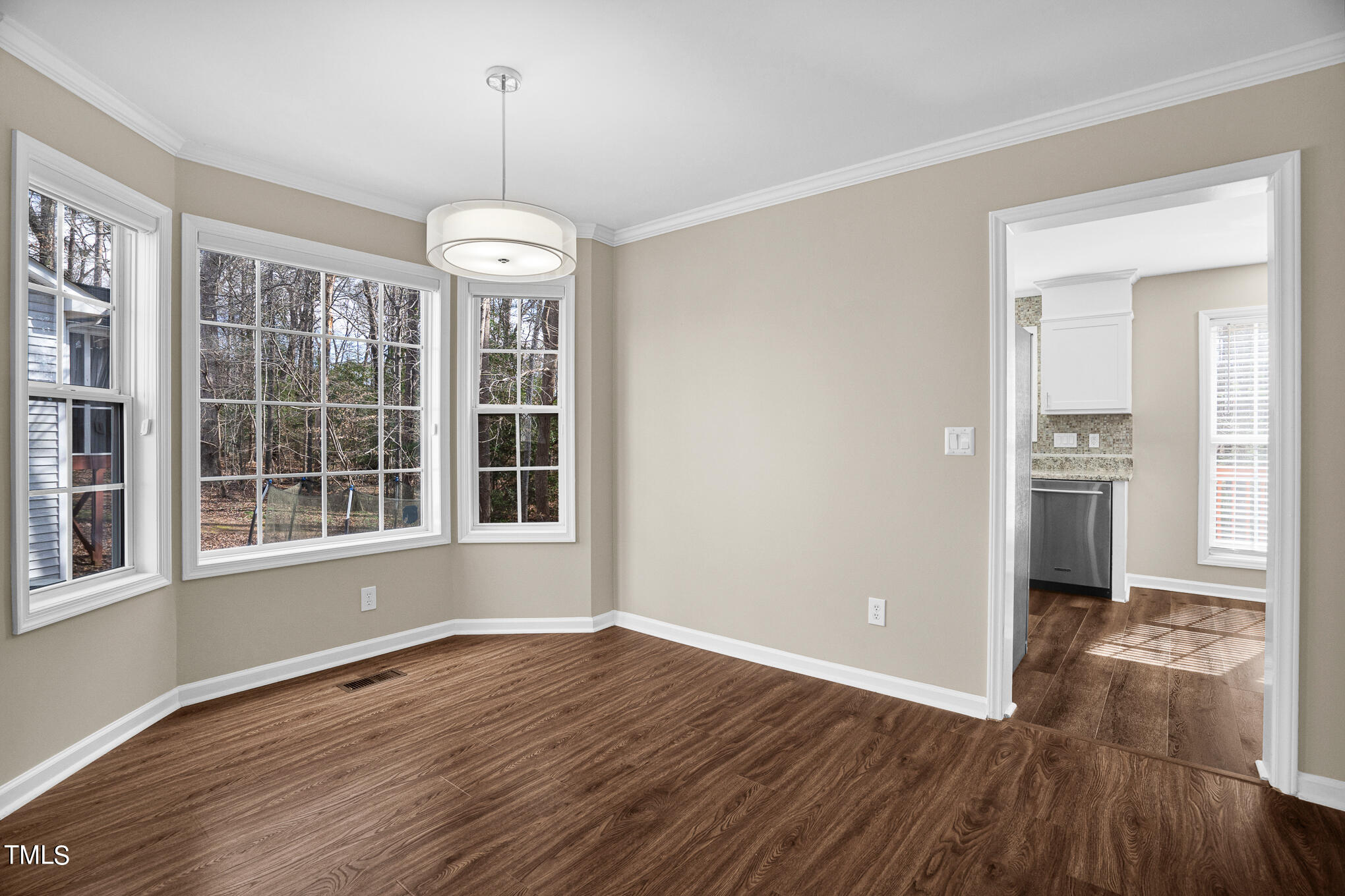 1104 Pilton Place Raleigh, NC 27604 - Photo 8 of 30 7