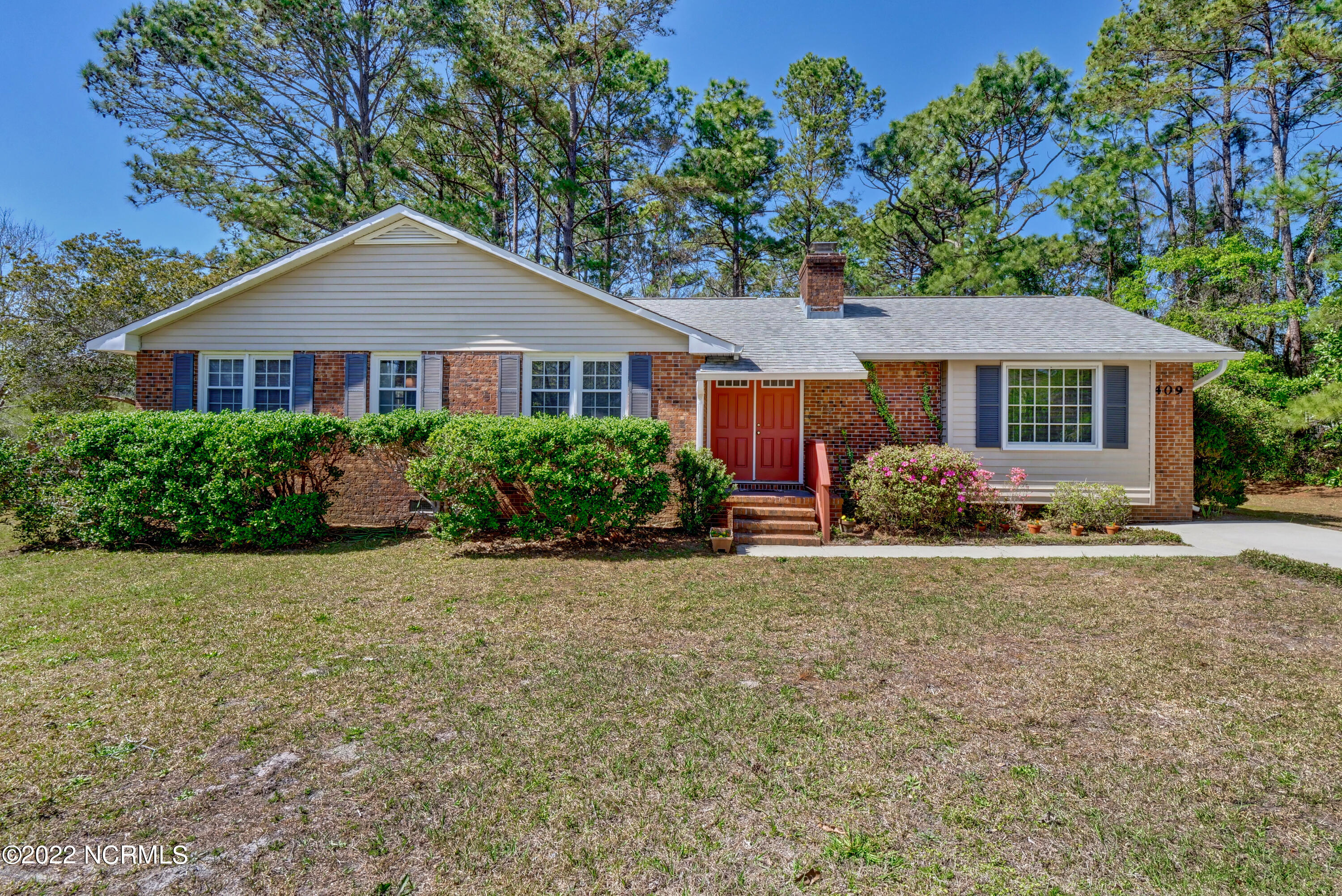 409 Rolling Road Wilmington, NC 28405 - Photo 1 of 34 P7011305_06_07_08_09_10_11