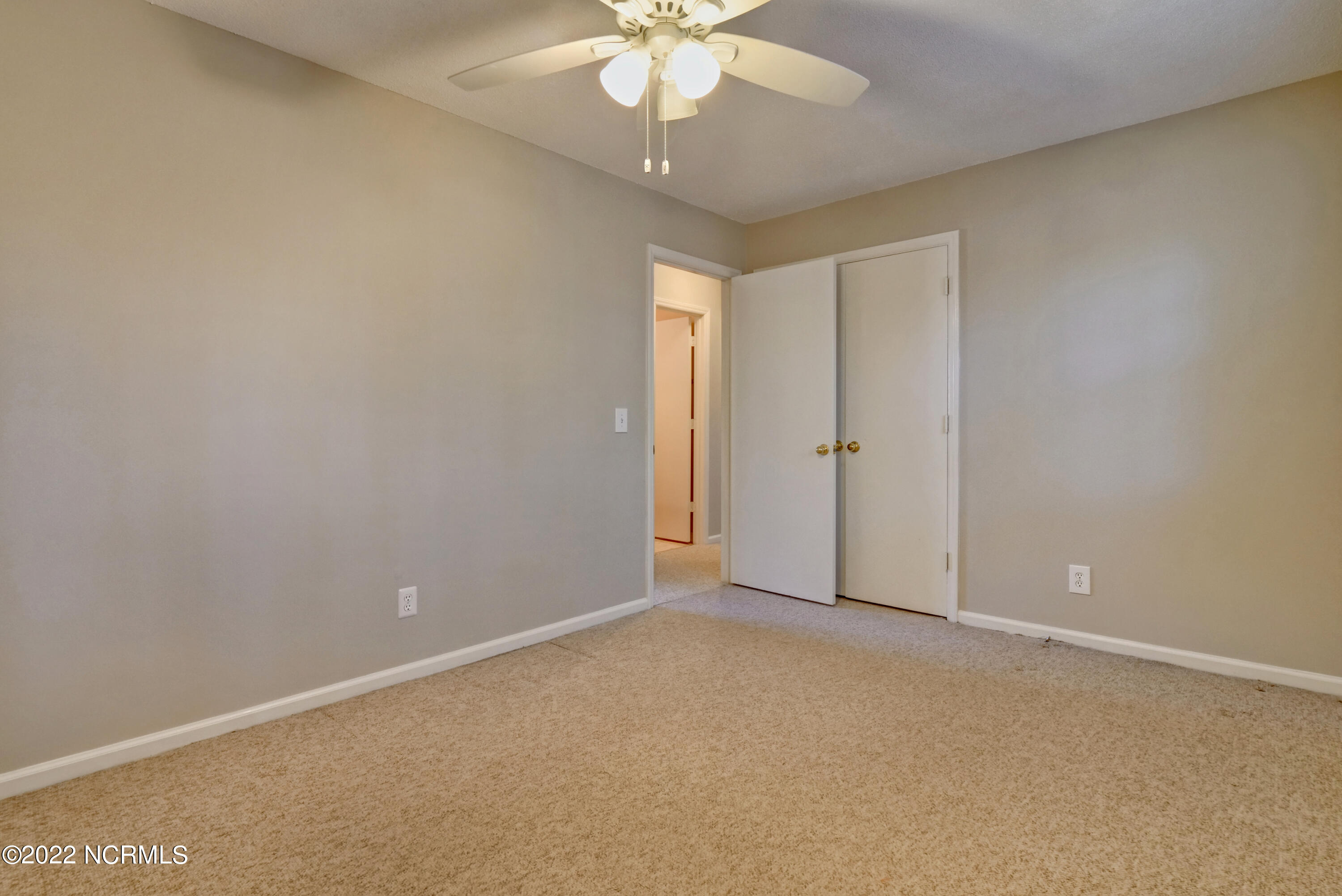 409 Rolling Road Wilmington, NC 28405 - Photo 15 of 34 P7011375_76_77_78_79_80_81