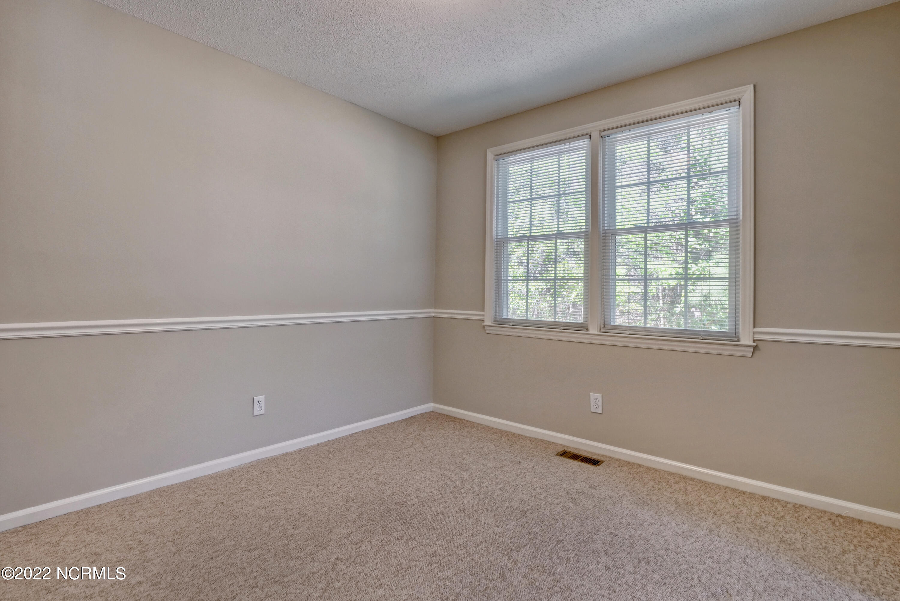 409 Rolling Road Wilmington, NC 28405 - Photo 10 of 34 P7011333_4_5_6_7_8_9