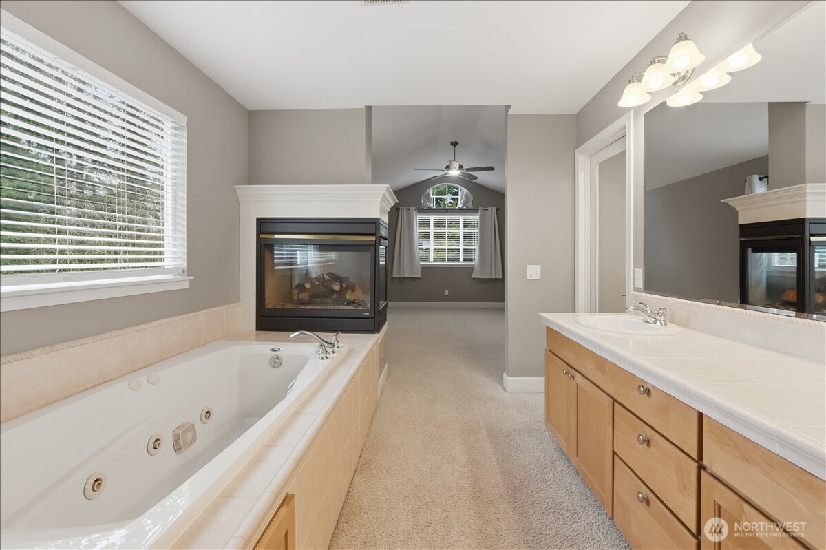 23107 96th Place South Kent, WA 98031 - Photo 21 of 40