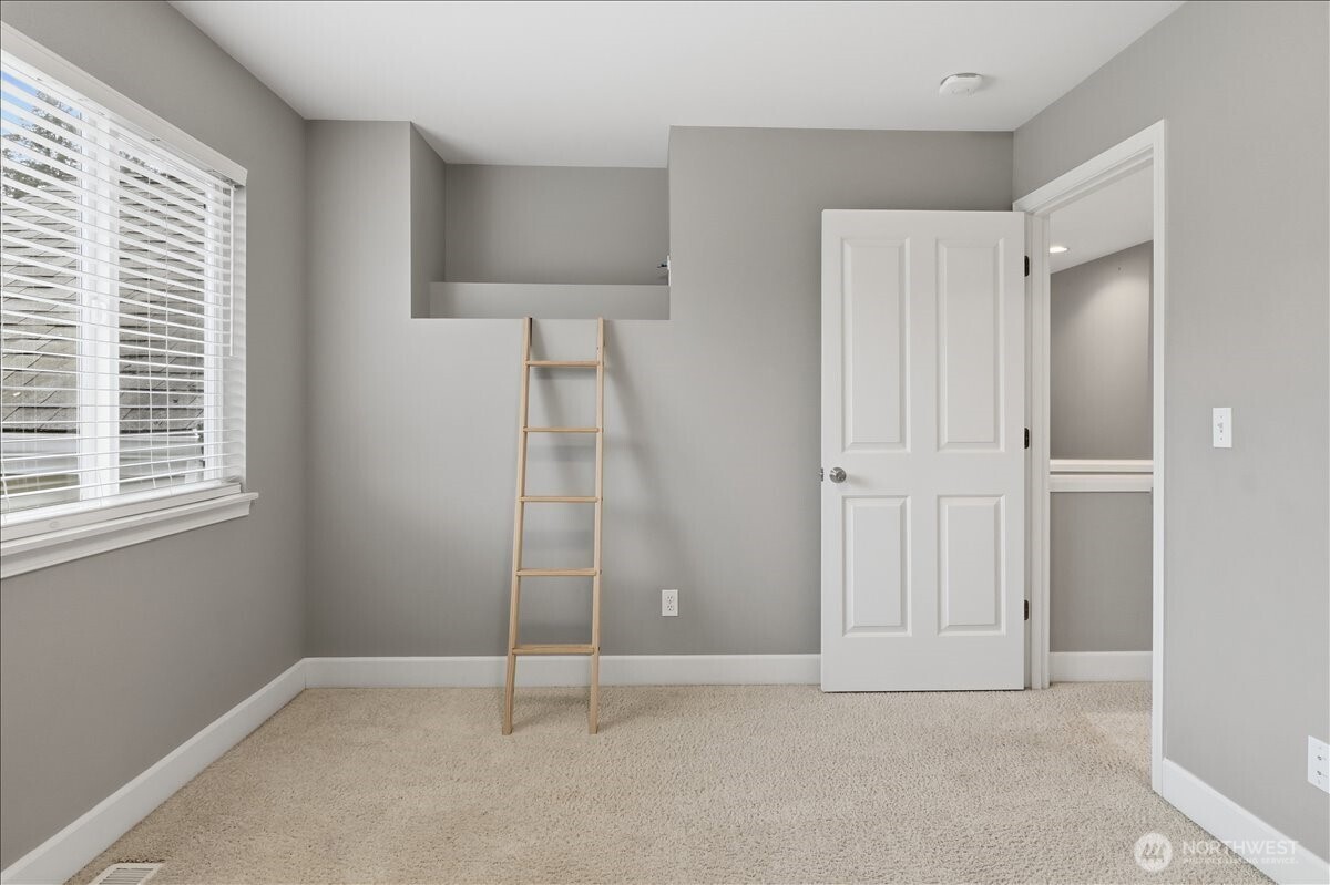 23107 96th Place South Kent, WA 98031 - Photo 28 of 40