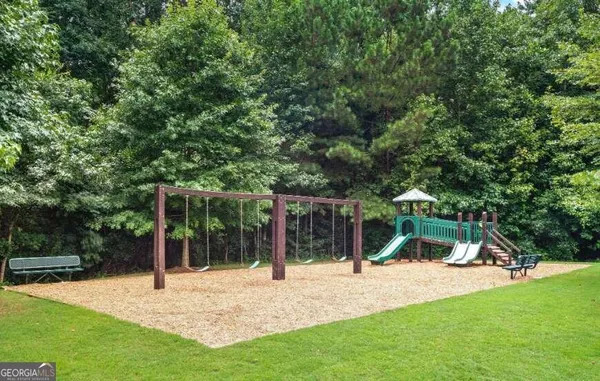 $2,450 | 240 Stillwood Drive, Newnan, GA 30265