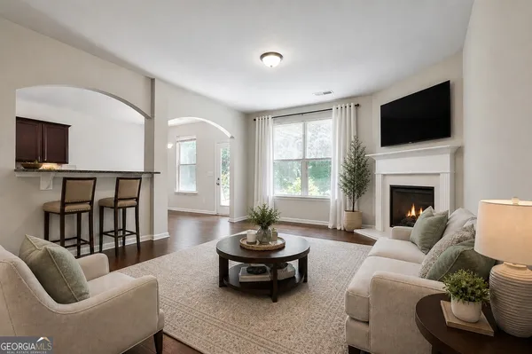 $2,450 | 240 Stillwood Drive, Newnan, GA 30265