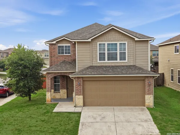 $270,000 | 403 Walnut Crest, Schertz, TX 78154