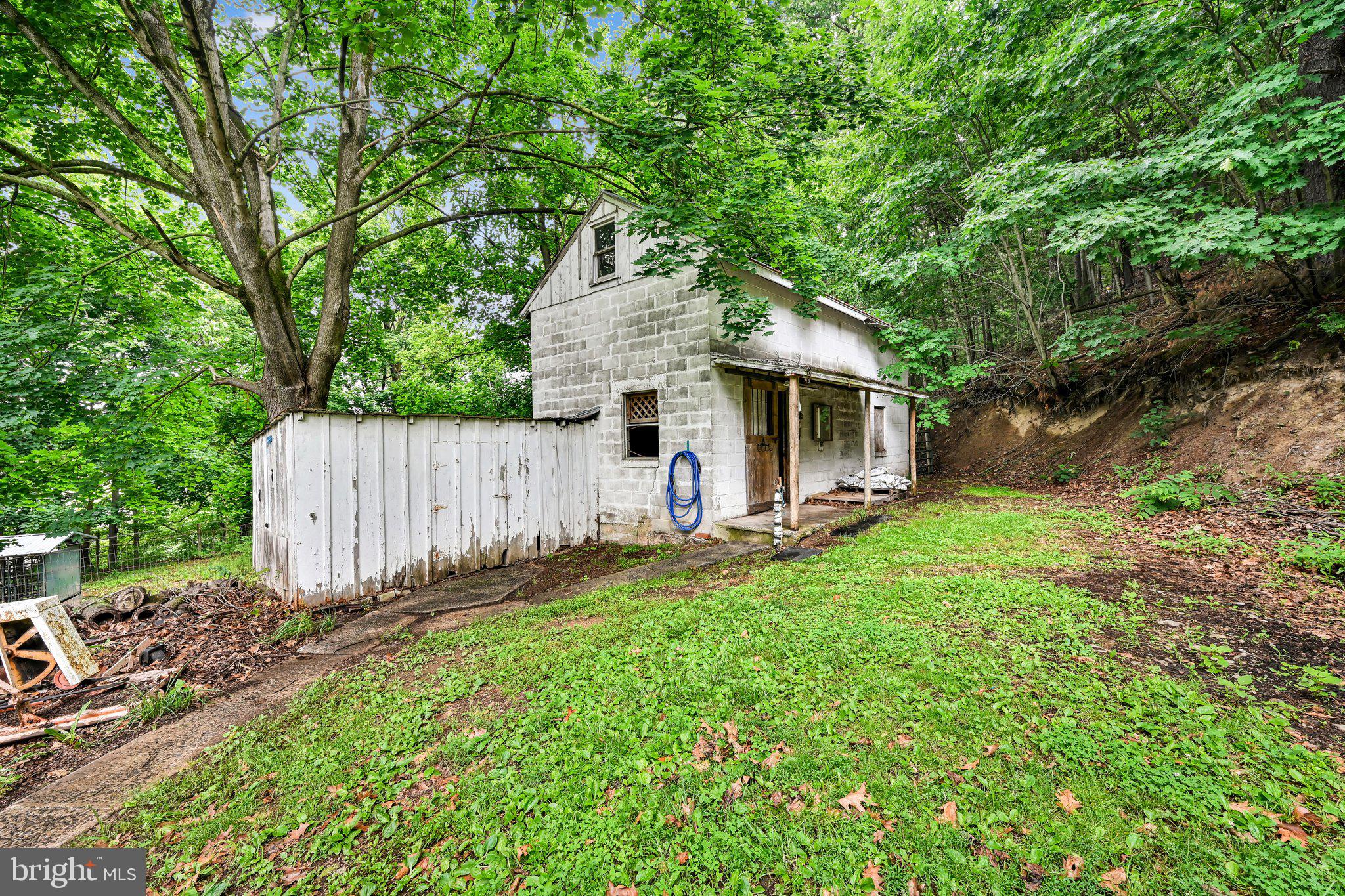 15 Rock Road Pine Grove, PA 17963 - Photo 46 of 57 Detached Unit
