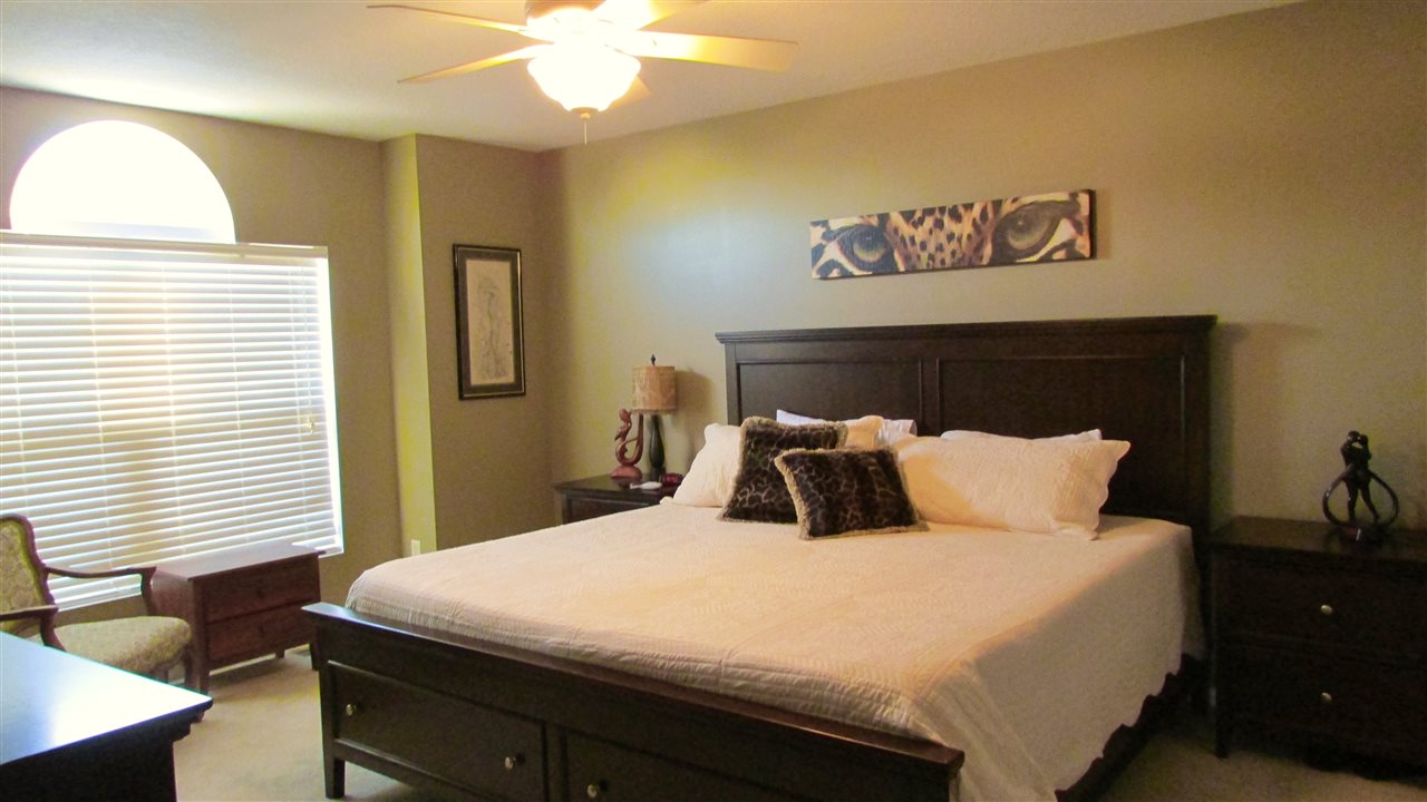 9921 Oak Trail Road Fort Wayne, IN 46825 - Photo 8 of 10 Gallery Image 8