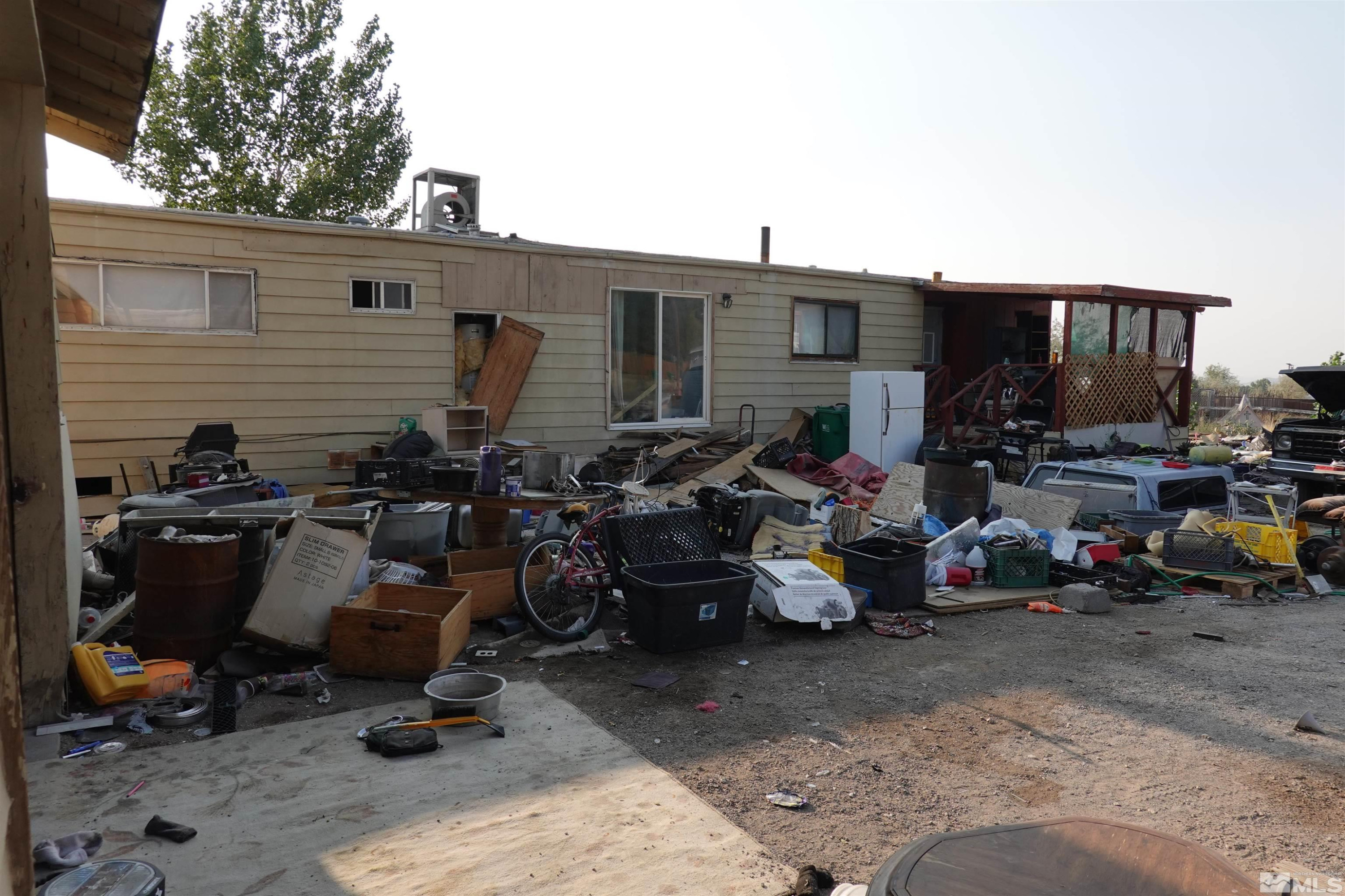 1570 Ravenswood Way Reno, NV 89521 - Photo 6 of 7 a view of a garage with parked cars