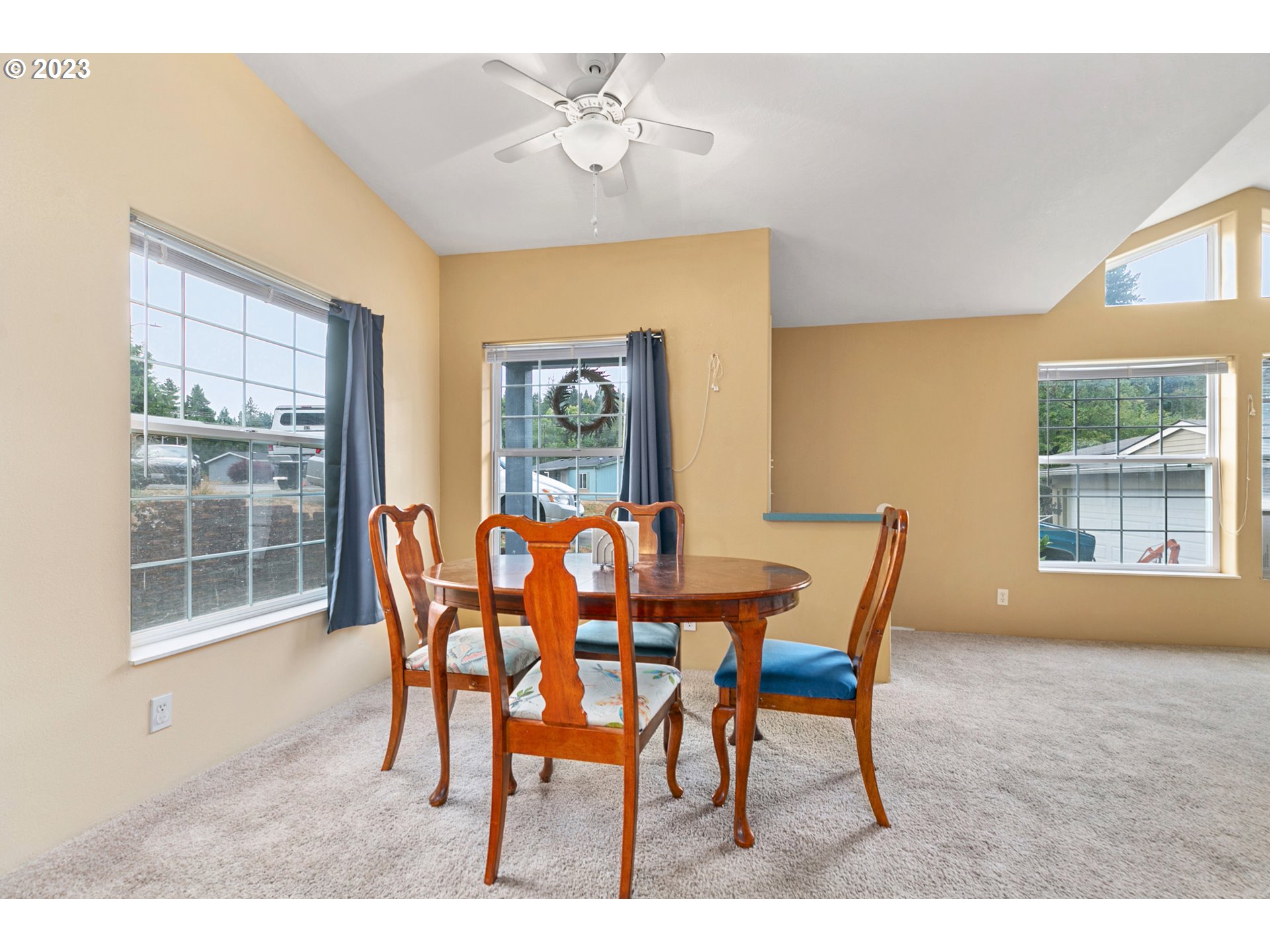 18 South Gee Creek Loop Ridgefield, WA 98642 - Photo 8 of 24 a dining room with furniture and window