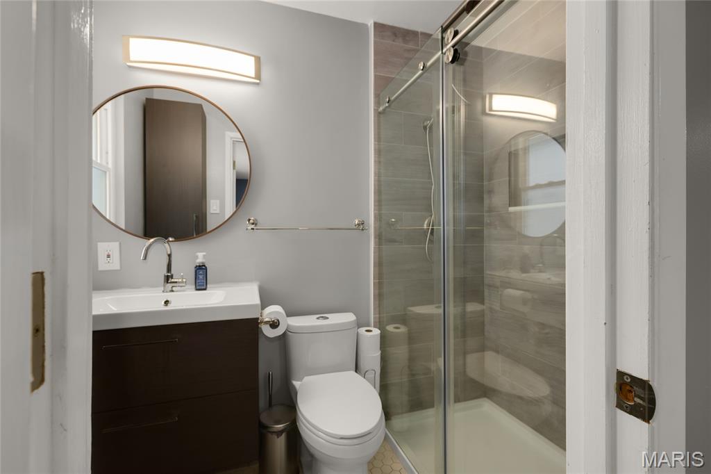 911 Parkfield Terrace Manchester, MO 63021 - Photo 11 of 28