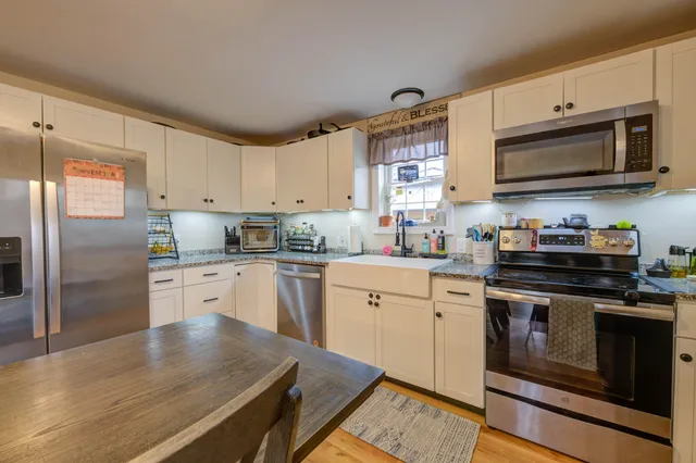 $399,999 | 474 Doles Ridge Road, Limerick, ME 04048