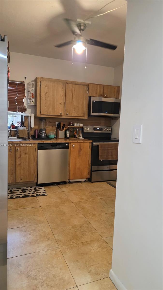 750 Northeast 199th Street, Unit 101H Miami, FL 33179 - Photo 16 of 52