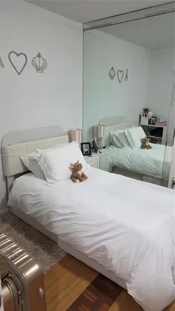 $2,450 | 750 Northeast 199th Street, Unit 101H, Miami, FL 33179