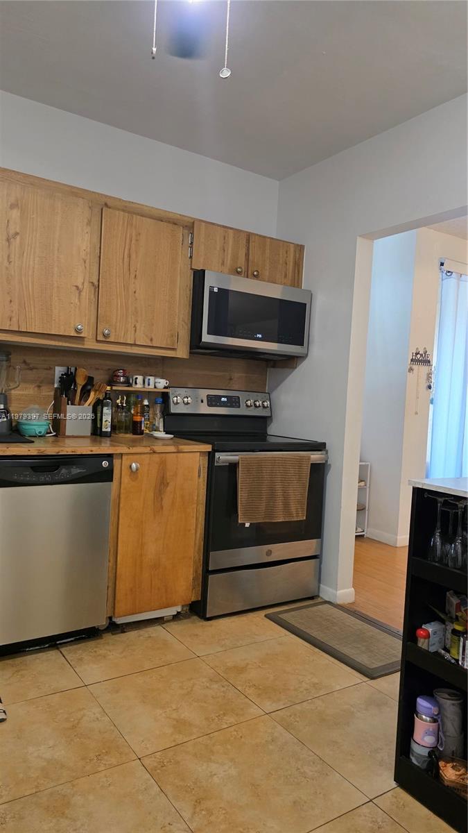 750 Northeast 199th Street, Unit 101H Miami, FL 33179 - Photo 42 of 52