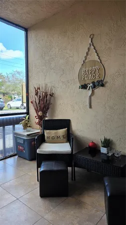 $2,400 | 750 Northeast 199th Street, Unit 101H, Miami, FL 33179