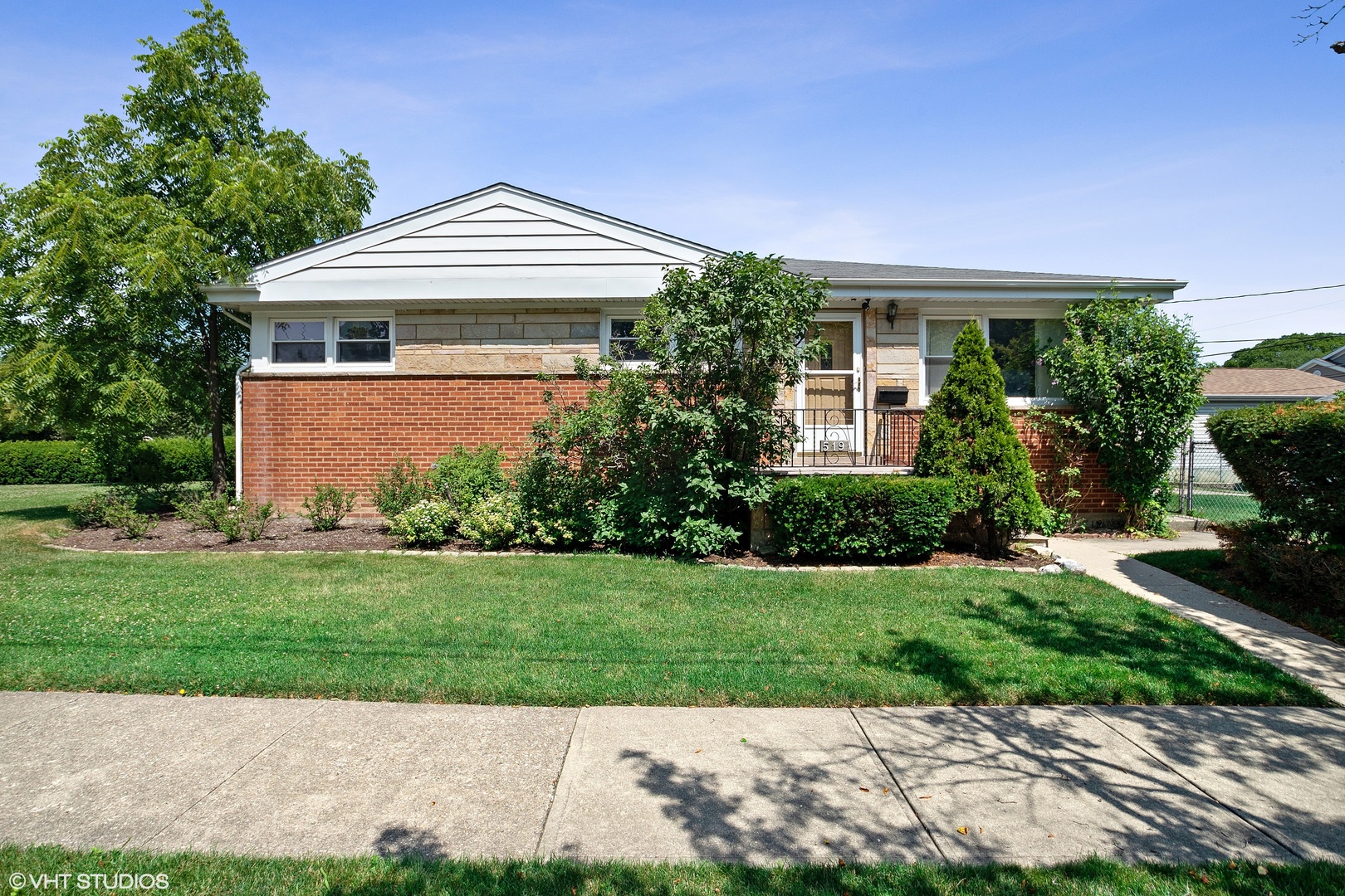 519 Ridge Road Highland Park, IL 60035 - Photo 1 of 11