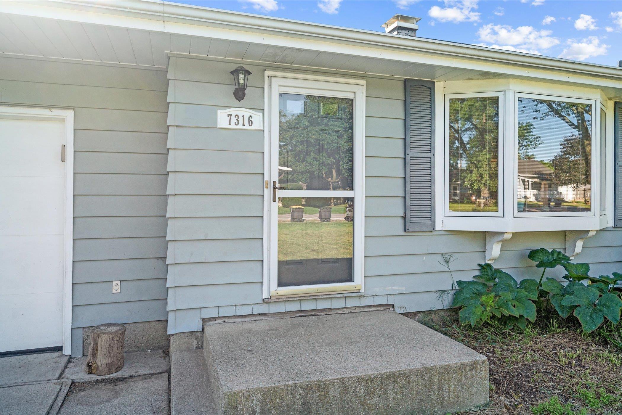 7316 Baer Road Fort Wayne, IN 46809 - Photo 5 of 29