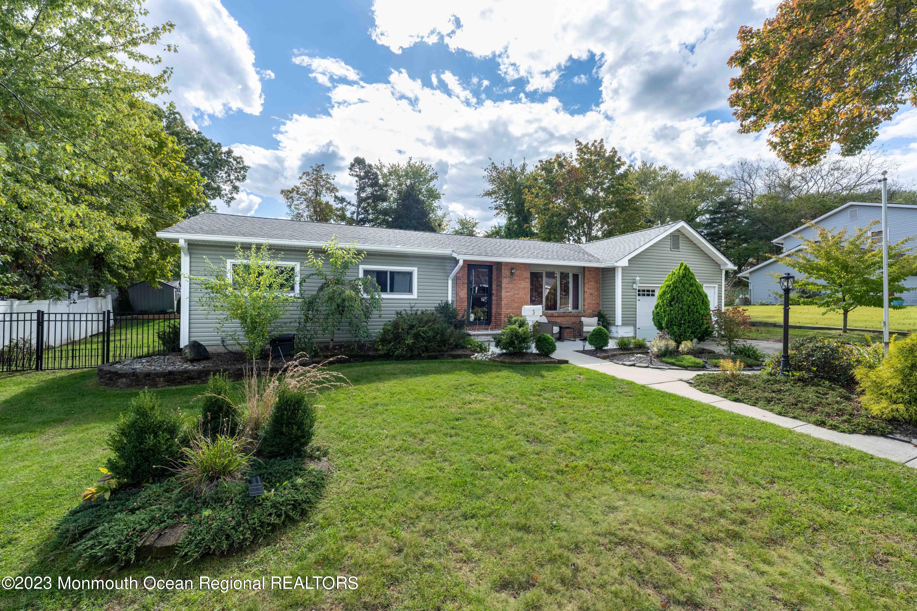 3 Hawaii Road Jackson, NJ 08527 - Photo 2 of 45 3 Hawaii Rd-15