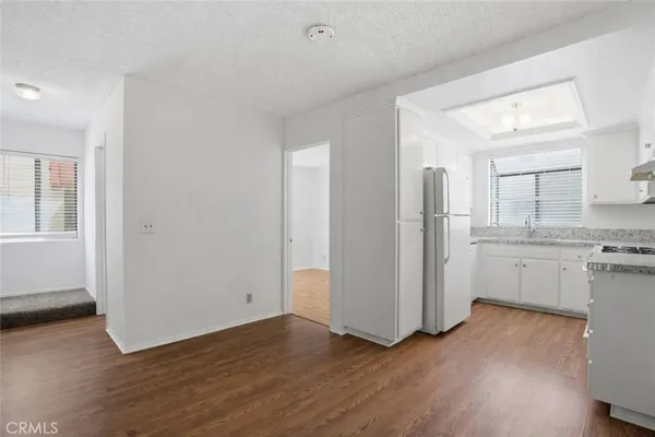 $489,995 | 27657 Ironstone Drive, Unit 1, Canyon Country, CA 91387