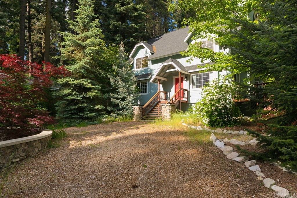 701 Cottage Grove Road Lake Arrowhead, CA 92352 - Photo 1 of 1 a view of outdoor space and yard