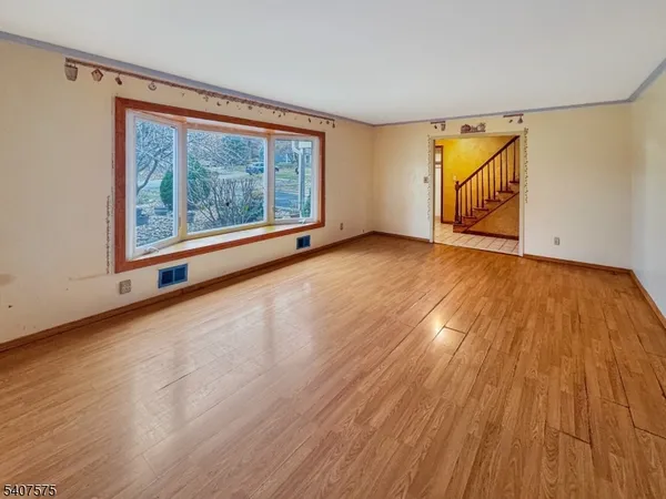$500,000 | 4 Hadlar Drive, Lebanon, NJ 08833