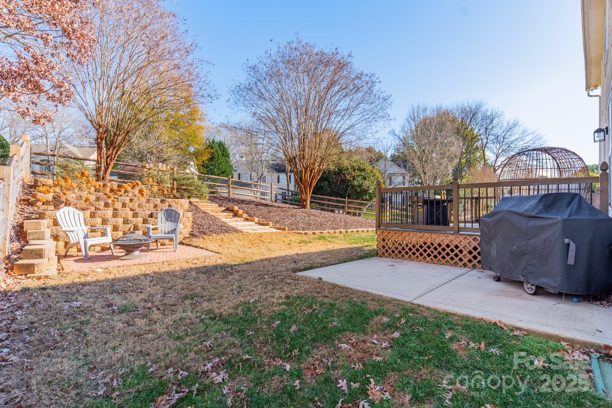 16104 Hollingbourne Road Huntersville, NC 28078 - Photo 38 of 40 a view of a yard with a house