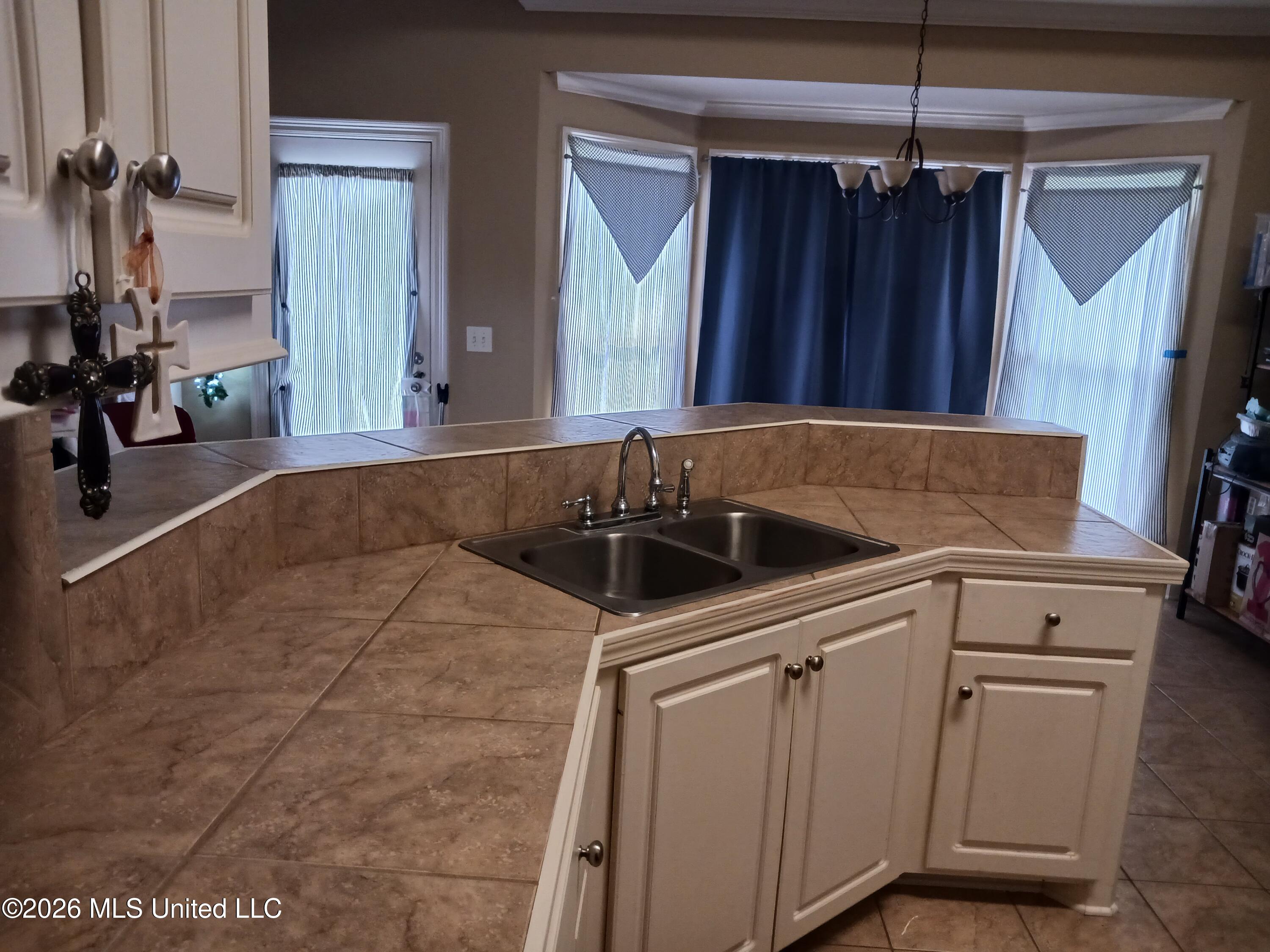 1926 East Ridge Circle, Unit LOT 291) Madison, MS 39110 - Photo 11 of 17 1000000635