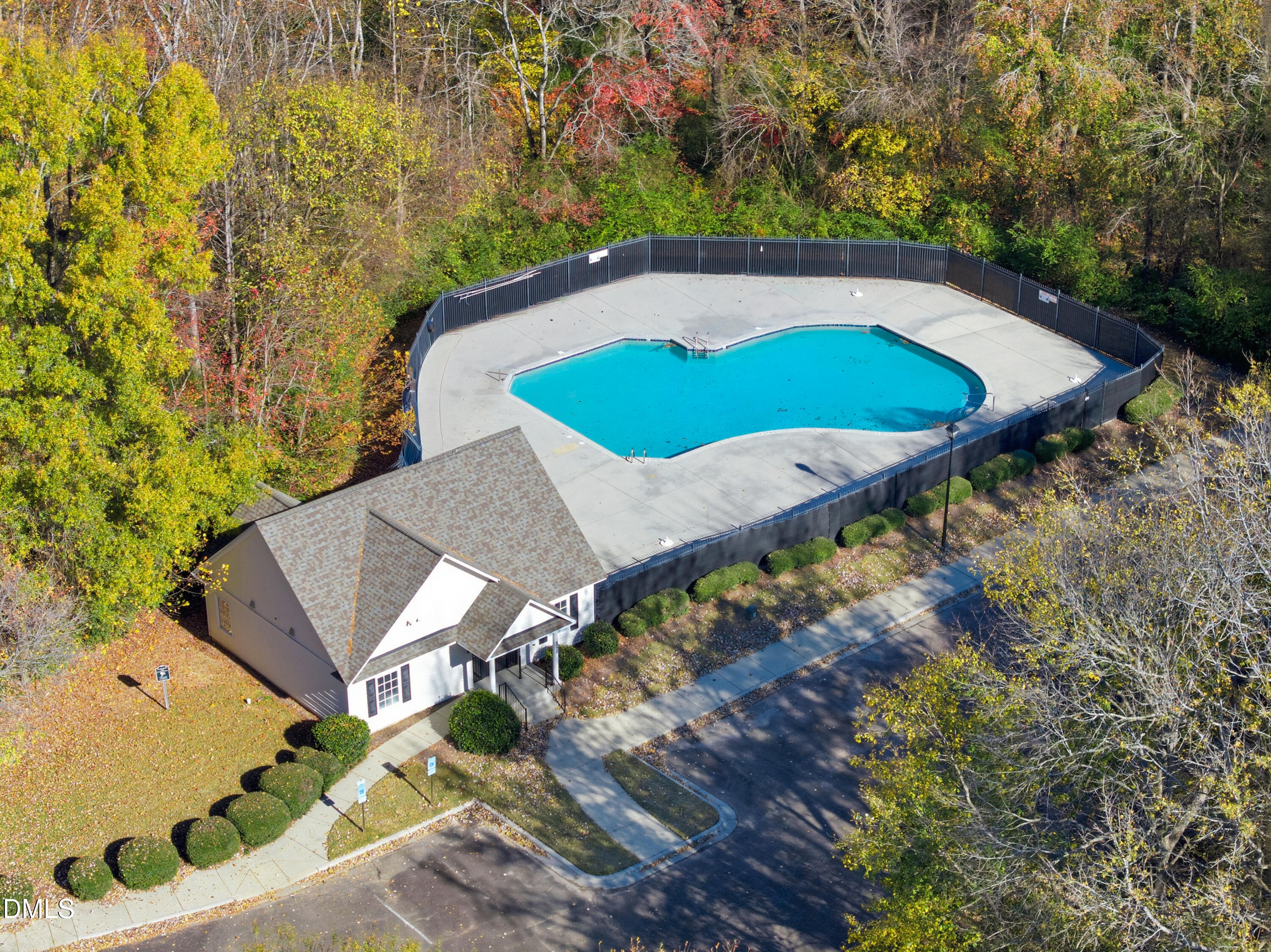 4454 Snowcrest Lane Raleigh, NC 27616 - Photo 51 of 58 4454 Snowcrest Lane-67
