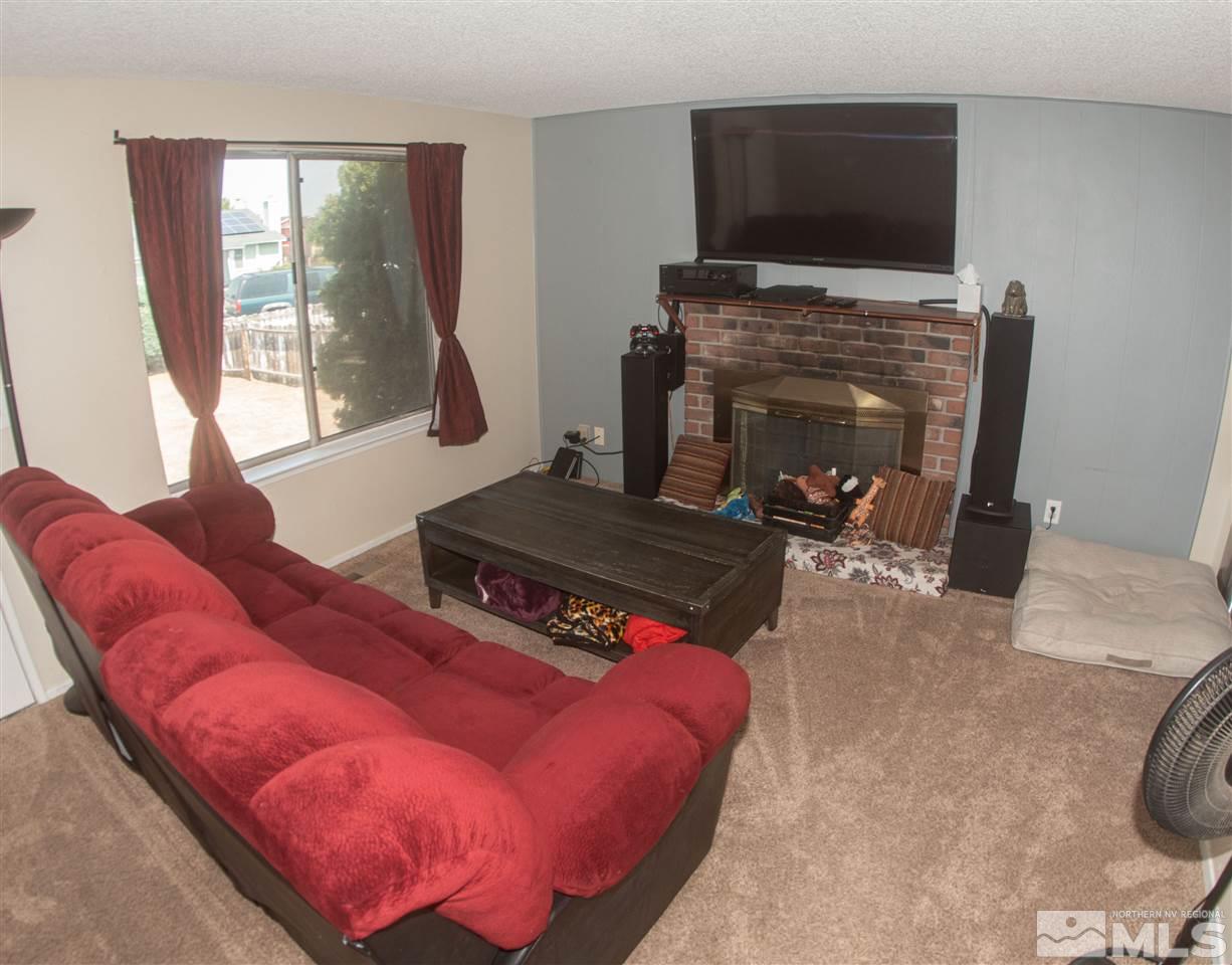 10020 Obsidian Drive Reno, NV 89506 - Photo 15 of 17 Photo 15