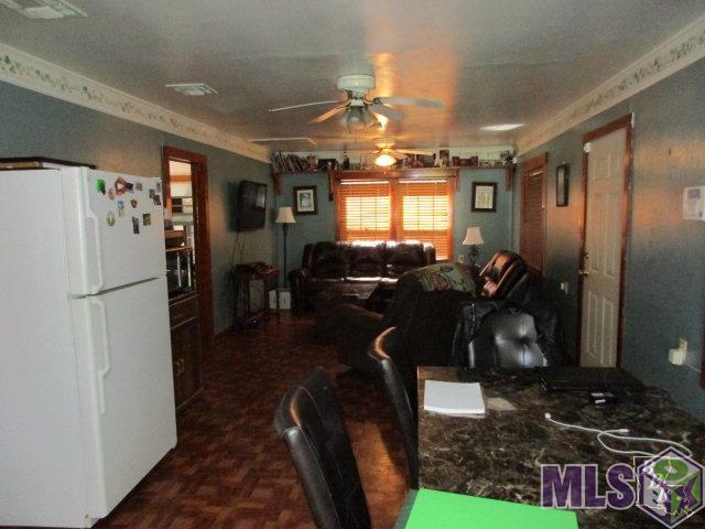 1595 Bayou Dularge Road Theriot, LA 70397 - Photo 9 of 14 Living area