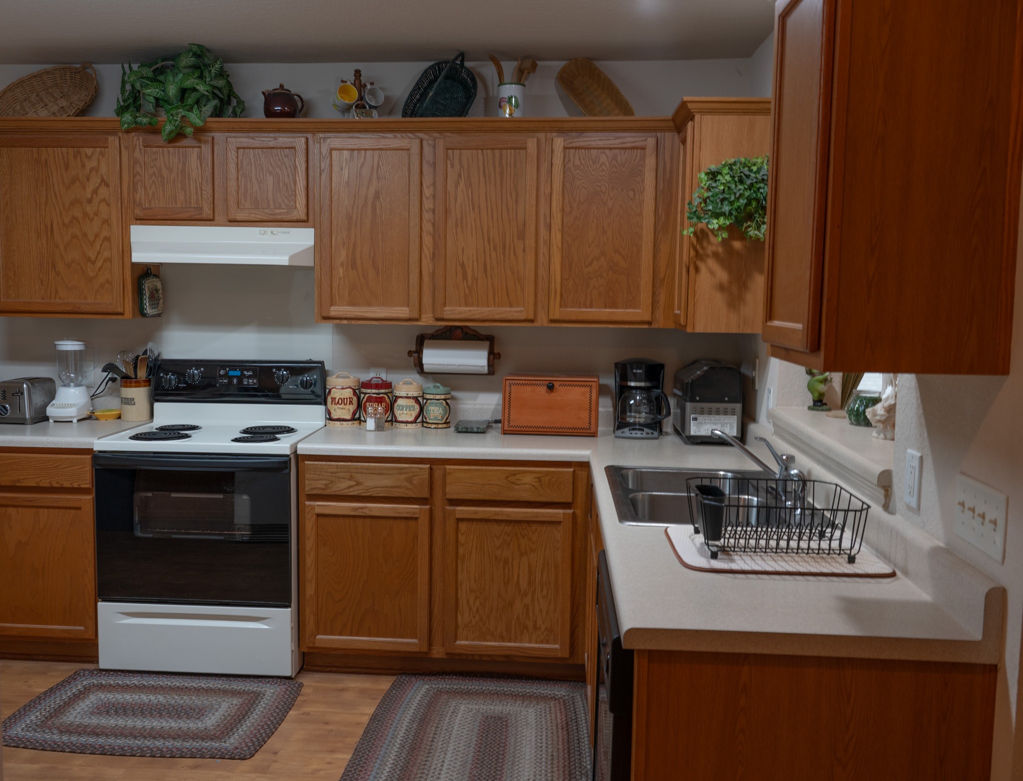 812 Battenburg Trail Pflugerville, TX 78660 - Photo 4 of 29 The area is perfect for cooking, connecting, and creating memories.