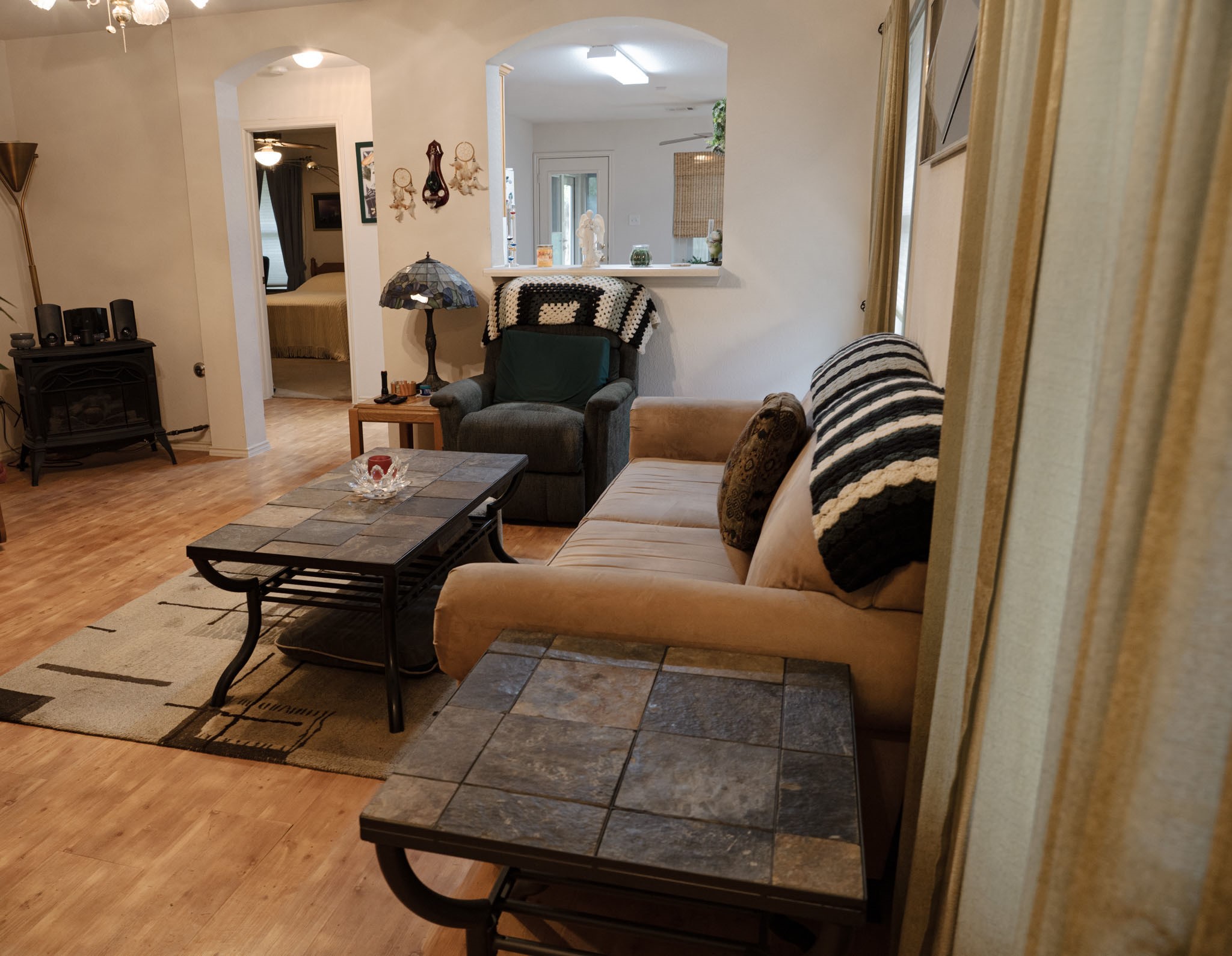 812 Battenburg Trail Pflugerville, TX 78660 - Photo 6 of 29 a living room with furniture